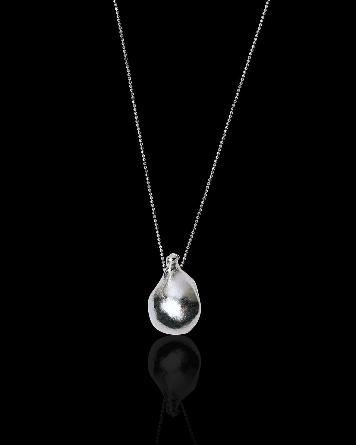 Marola necklace 1